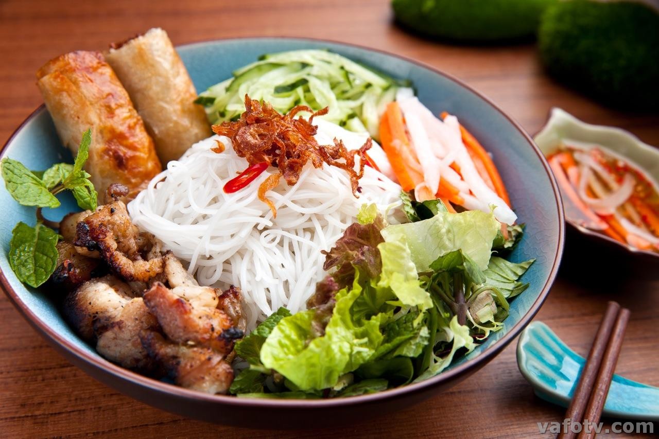 Bun Thit Nuong recipe Vietnamese grilled pork rice noodles VAFOTV